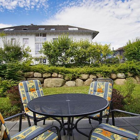 Terrasse, Gratis Nutzung Vom Ahoi Erlebnisbad Und Sauna In Sellin - Villa Antje Fewo 04 Goehren  Kültér fotó